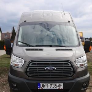 FORD-TRANSIT-II-2